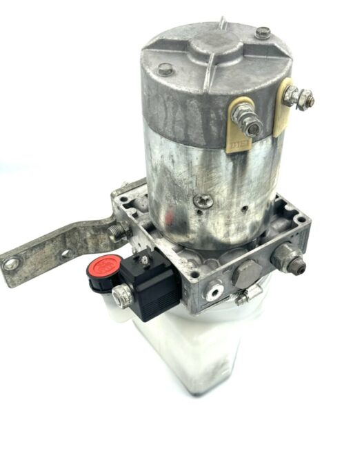Pompa hydrauliczna z silnikiem 24V BT Toyota LPE LWE SWE
